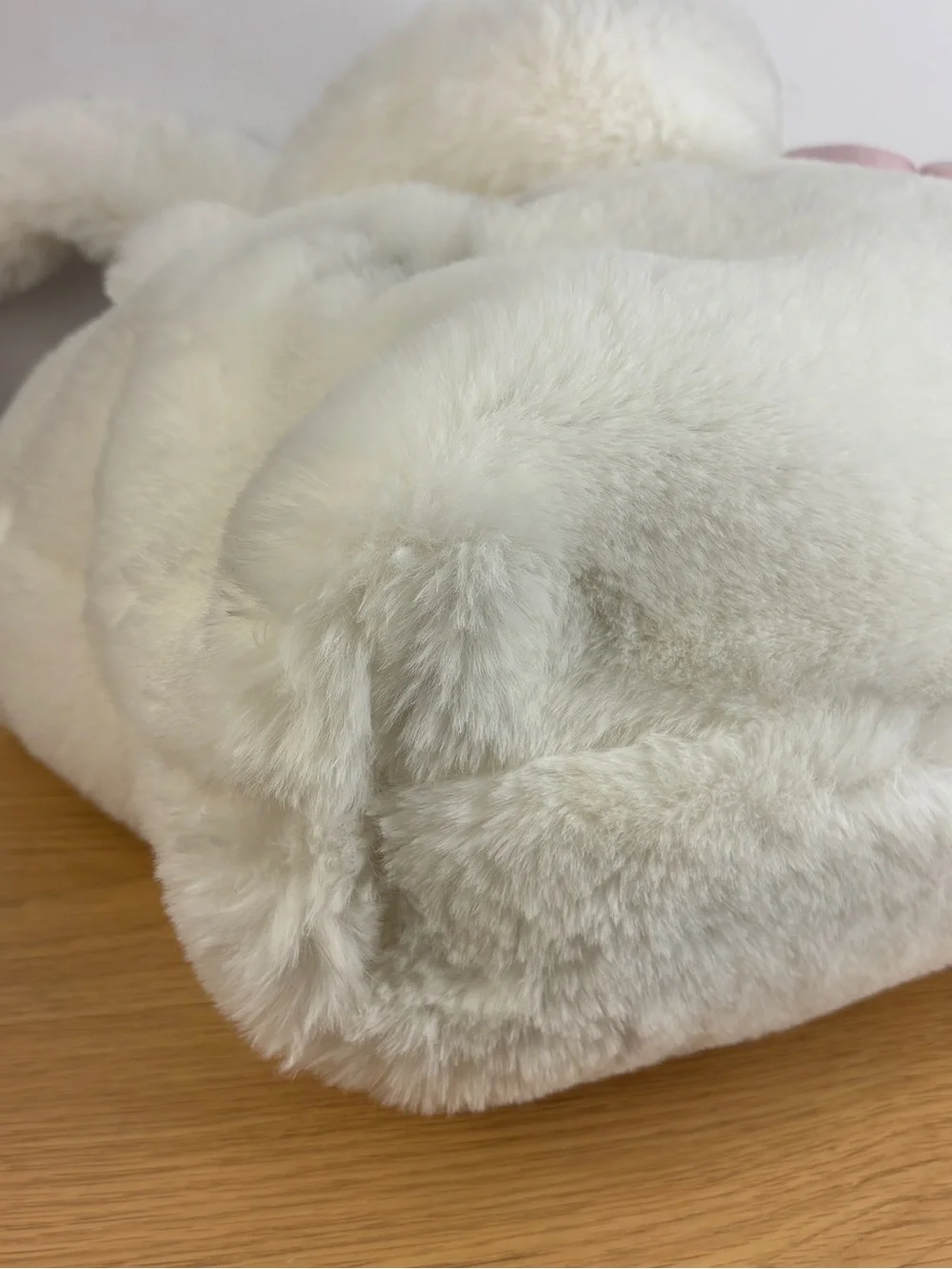 Sanrio Hello Kitty x Forever 21 Soft Plush Faux Fur Bag LIKE NEW!